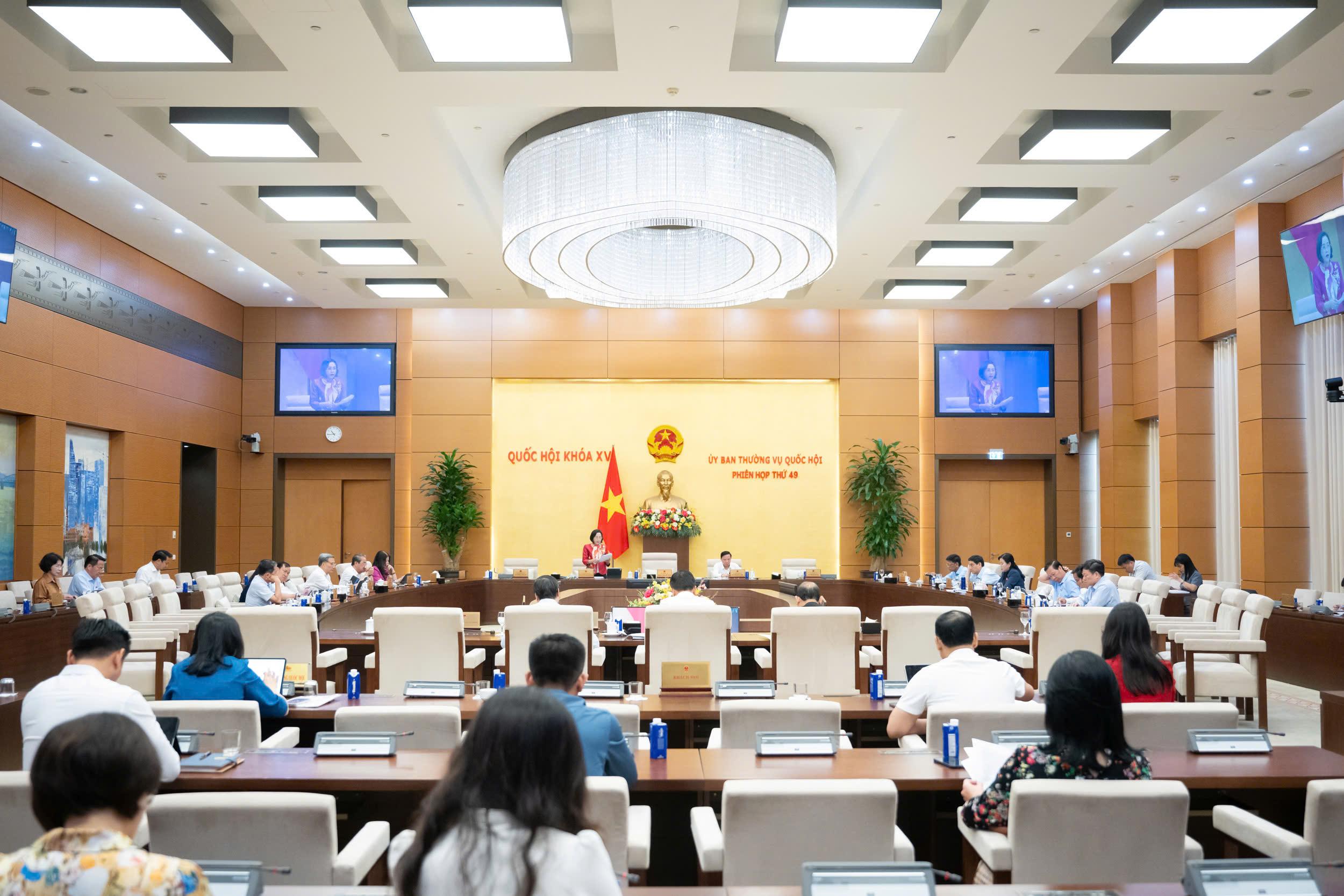 Hoàn thiện khung khổ pháp lý tổ chức Bầu cử ĐBQH khóa XVI, Đại biểu HĐND các cấp nhiệm kỳ 2026-2031